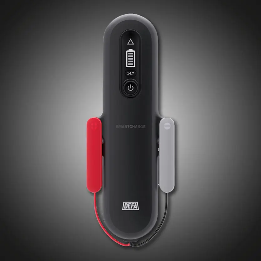 DEFA SmartCharge 12V 8A 230V 